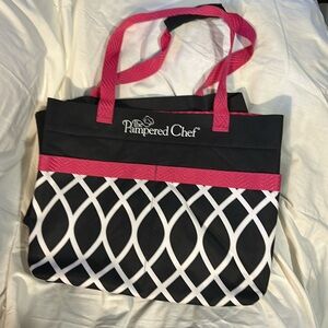 Pampered chef consultant bag Black&pink. 2front pockets divided xl heavy duty